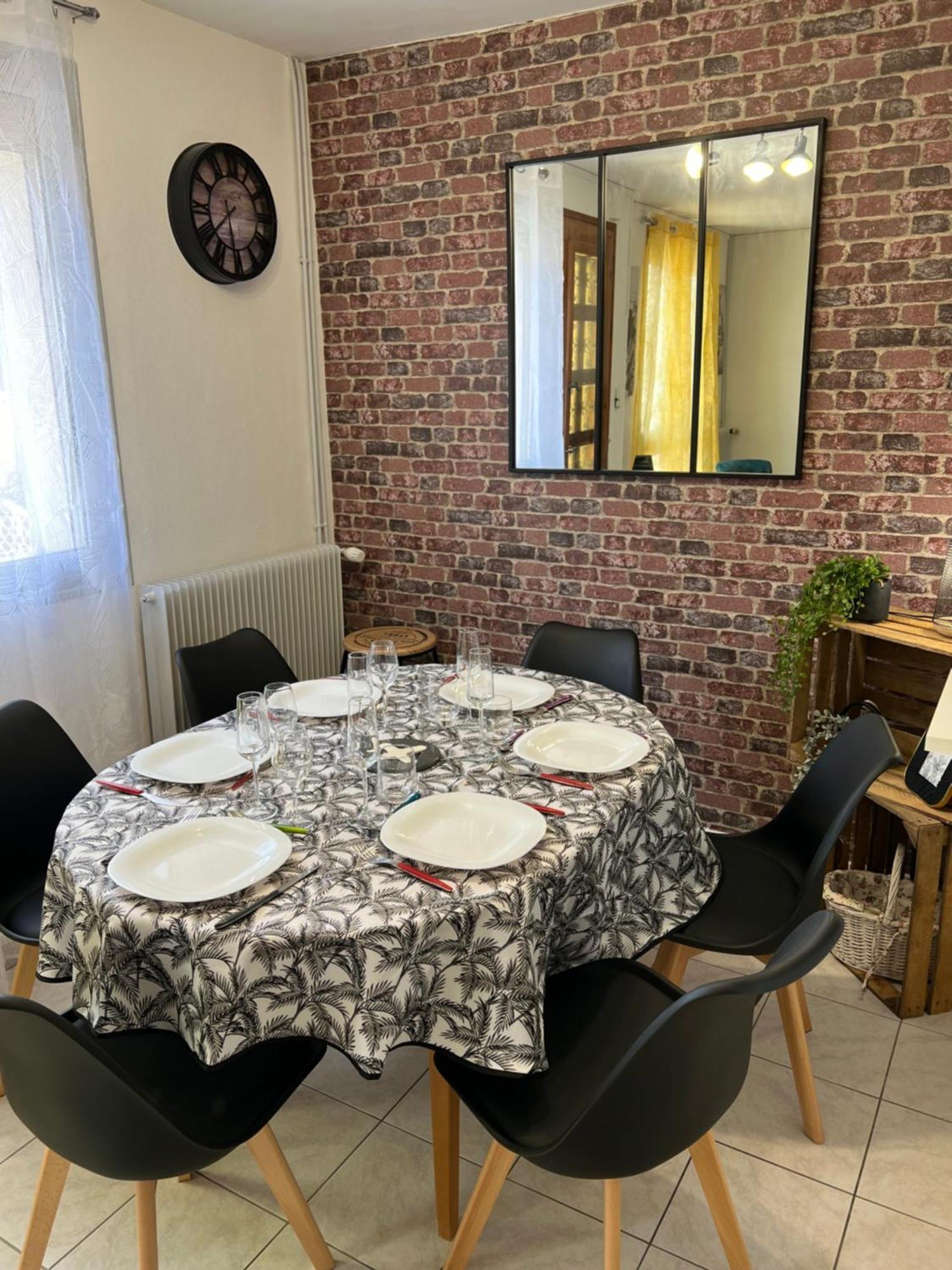 Maison 3 Chambres 6 Personnes Et Garage Châteauroux Eksteriør bilde
